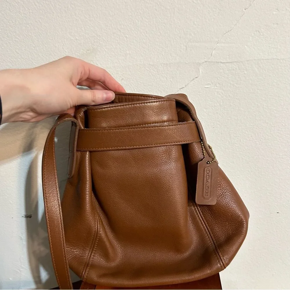 Vintage Coach 4156 Toffee Brown Leather Soho Belted Bucket Buckle Pouch Bag
